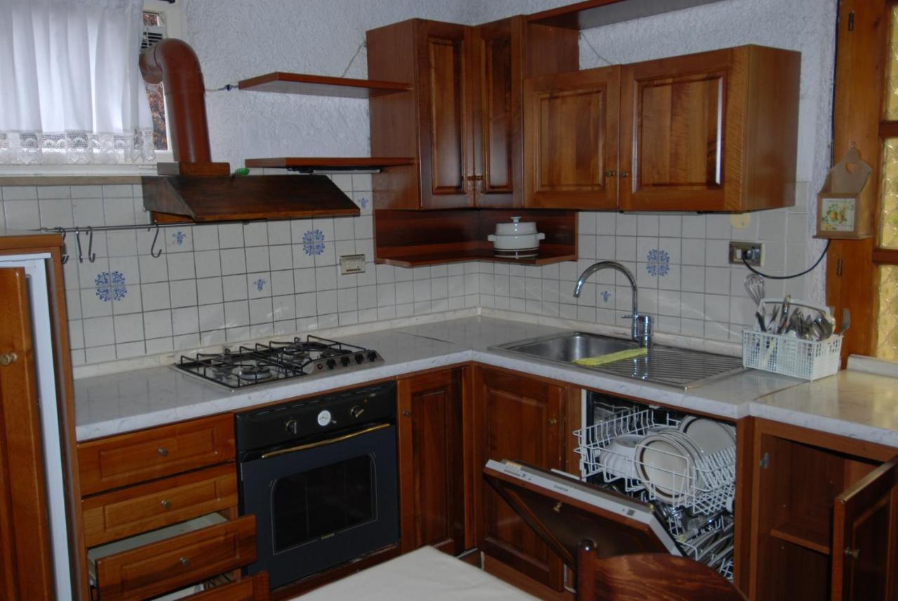 ריבה דל גארדה Casa Villa Kitty מראה חיצוני תמונה